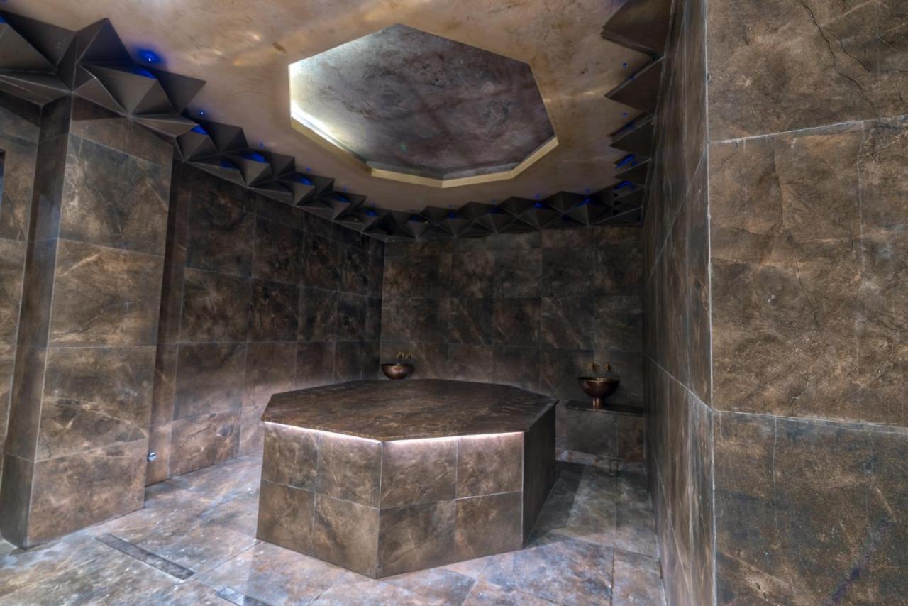 アルテ スパ&パーク ホテル ヴェリングラード エクステリア 写真 Turkish bath in the hotel