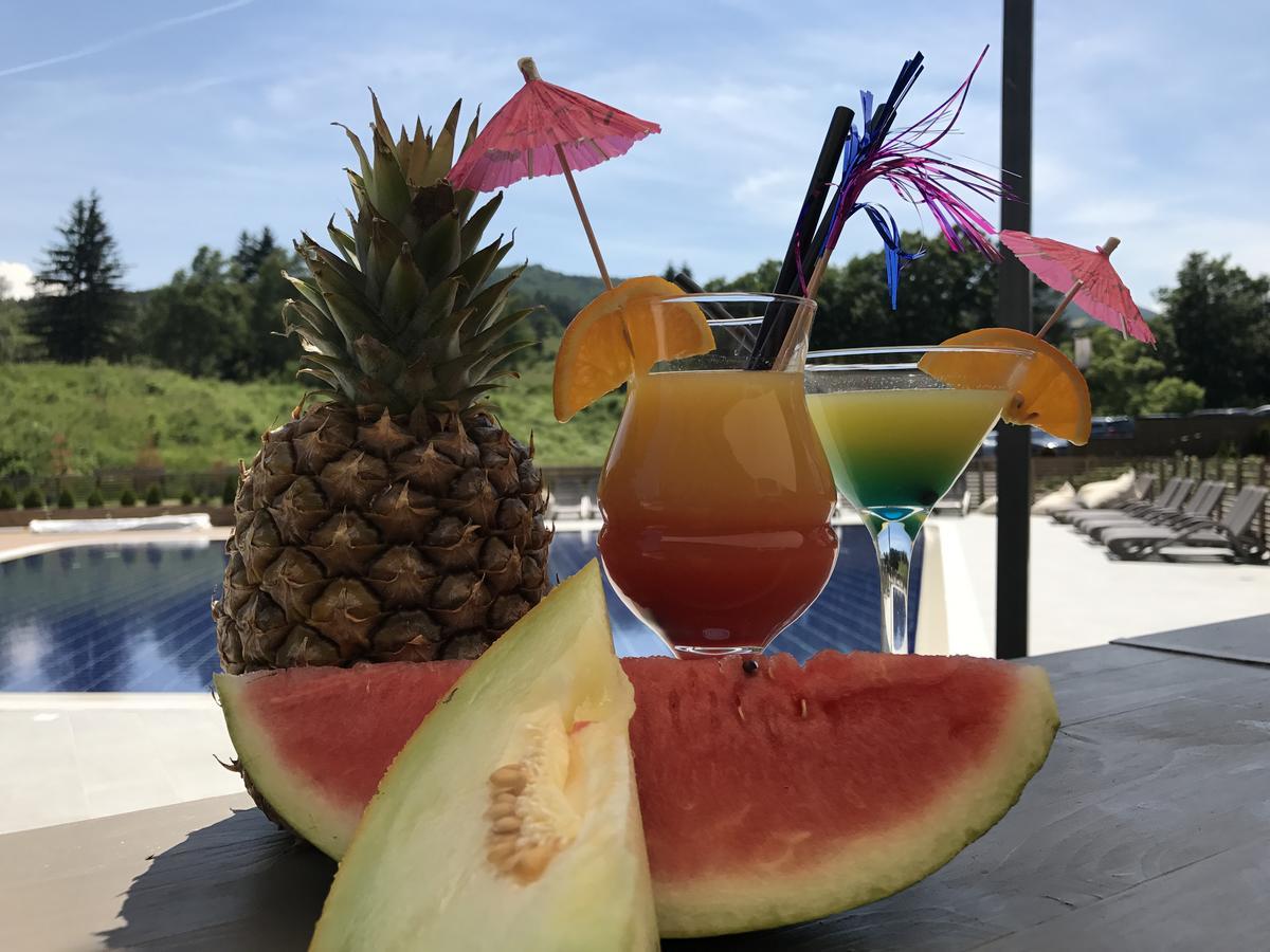 アルテ スパ&パーク ホテル ヴェリングラード エクステリア 写真 A watermelon cooler